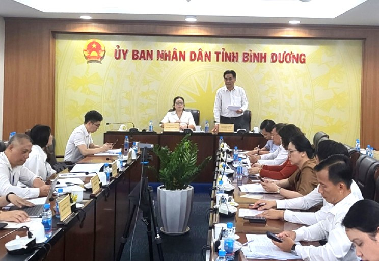 Đoàn kiểm tra của Bộ Nội vụ làm việc tại Bình Dương Đoàn kiểm tra của Bộ Nội vụ làm việc tại Bình Dương