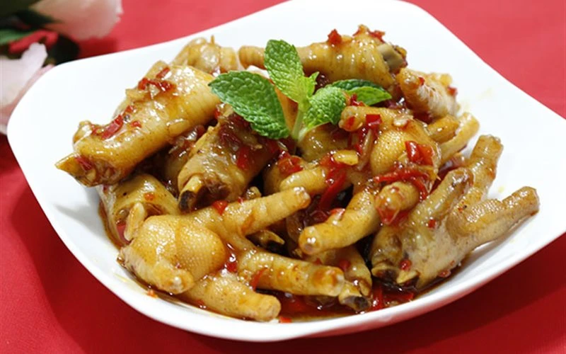 Sự thực 'thất kinh' về tác hại khi ăn các món từ chân gà ảnh 2