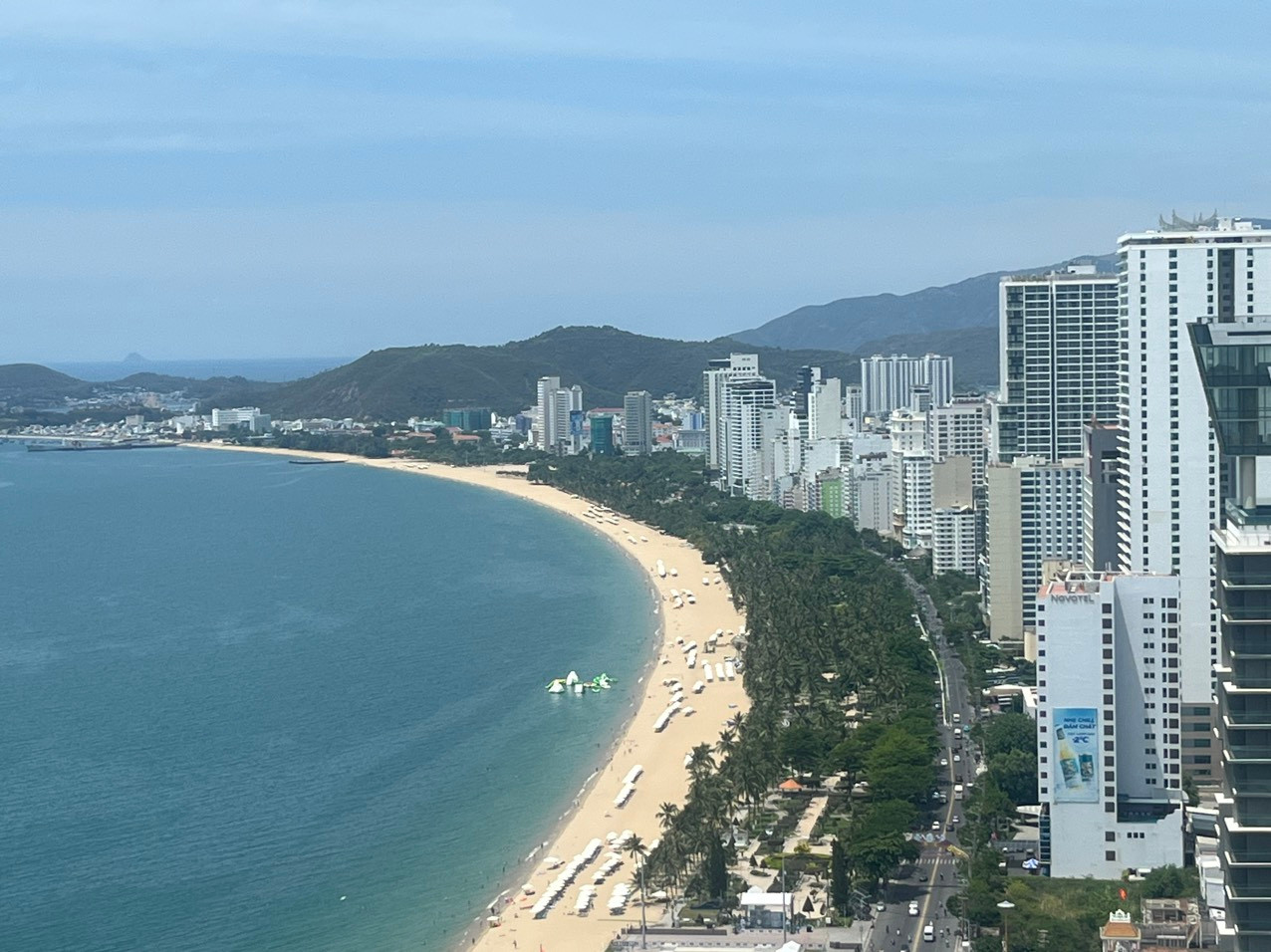 Khánh Hòa đã cấp "đất ở không hình thành đơn vị ở" cho nhiều dự án ở TP Nha Trang. Khánh Hòa đã cấp "đất ở không hình thành đơn vị ở" cho nhiều dự án ở TP Nha Trang.