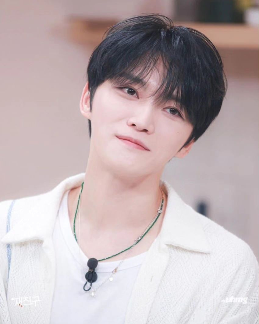 Kim Jaejong (JYJ) nhận được 151.336 phiếu bầu, xếp hạng 4. Điểm cuốn hút của nam idol nằm ở khuôn mặt mang vẻ đẹp phi giới tính và trẻ trung thách thức tuổi tác (37 tuổi). Anh cũng sở hữu giọng hát ngọt ngào, cách hành xử lịch thiệp, hài hước.