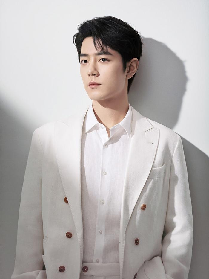 Tiêu Chiến có 961.299 phiếu bầu, giữ vị trí thứ 2. Tháng 8, anh được người hâm mộ bình chọn là sao nam Trung Quốc đẹp trai nhất năm 2023. Trong cuộc bình chọn về độ hấp dẫn năm 2022, anh giữ hạng 4.