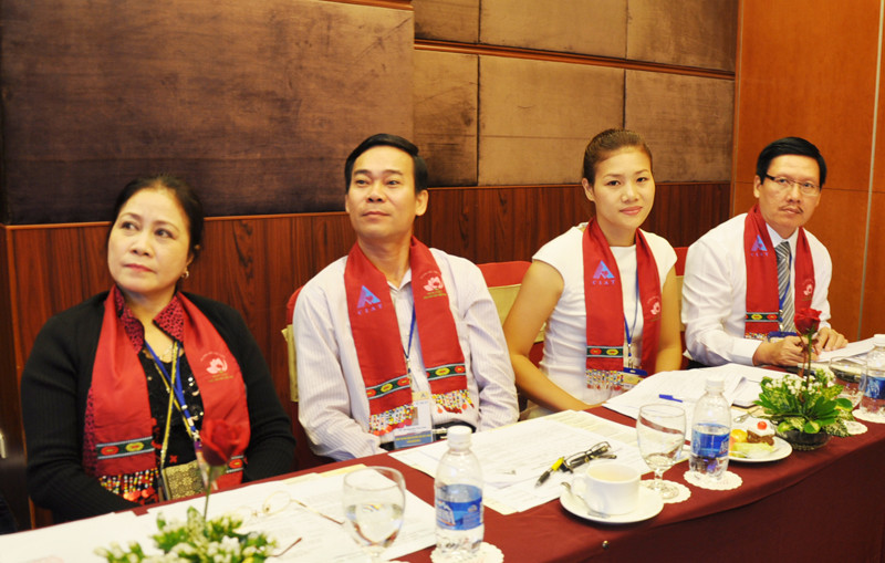 Các thành viên trong ban giám khảo