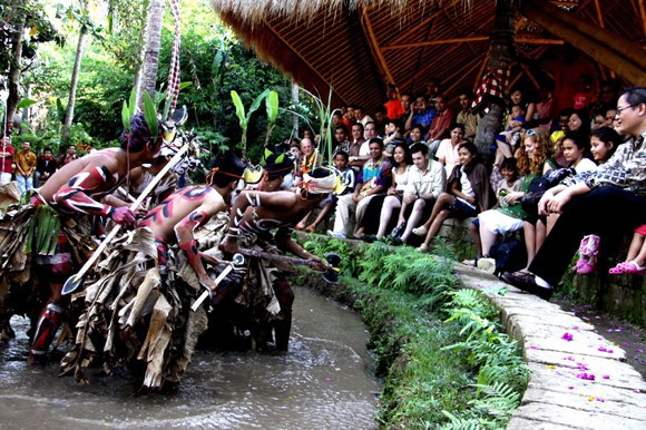 Các bạn thường xuyên được tham gia các hoạt động ngoại khóa thú vị