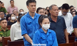 Trả hồ sơ, điều tra bổ sung Chi cục trưởng Hải quan Hải Phòng về tội 'nhận hối lộ'