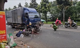 Tai nạn liên hoàn ở TPHCM, người thu gom rác tử vong 