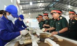 Khắc phục hậu quả bão lũ tại kho đạn và kho xăng dầu chiến lược 