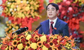 Ông Nghiêm Xuân Thành - Bí thư Tỉnh ủy Khánh Hòa phát biểu tại Đại hội.