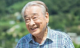 Tổng thống Hàn Quốc và giới nghệ sĩ tiếc thương 'ông nội quốc dân' 