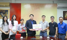 Nhiều đơn vị tiếp sức chương trình 'Chung tay vì đồng bào miền Trung, Tây Nguyên' do Báo Tiền Phong phát động