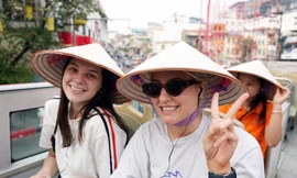 Khách du lịch Hà Nội tăng cao chưa từng có 