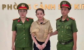 Ngân 98, “hot girl thị phi” vừa bị sa lưới 