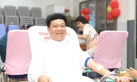 Đông đảo bà con các tôn giáo ở một phường của TPHCM hiến máu tình nguyện 