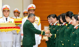 Vinh danh 85 điển hình xuất sắc trong công tác phụ nữ và phong trào phụ nữ Quân đội