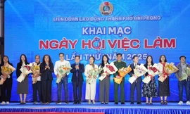 Hải Phòng: Khai mạc ngày hội tư vấn việc làm cho sinh viên, lao động tự do
