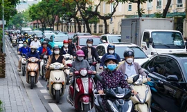 Đếm ngược 12 tháng: Vành đai 1 Hà Nội nói không với xe máy xăng từ tháng 7/2026