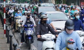 Những tuyến đường ở Hà Nội nói không với xe máy xăng từ tháng 7/2026