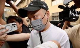 Tình cảnh nam nghệ sĩ bị bắt