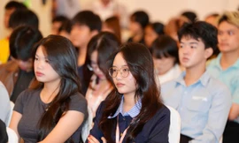 Sinh viên đối mặt nguy cơ 'tụt hậu' khi AI bùng nổ