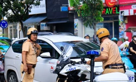 TPHCM: Cấm ô tô một làn đường Lê Lợi trong 5 ngày