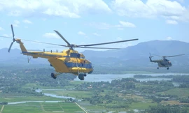 Quân đội chuẩn bị 5 máy bay và 15 tấn lương khô, thịt hộp cứu trợ miền Trung