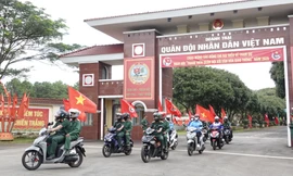 Thượng tướng Lê Quang Minh: Thanh niên Quân đội phải ứng xử văn hóa trong mọi tình huống giao thông