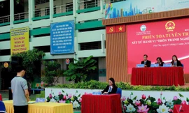 Nhiều sinh viên luật ra trường không soạn được hợp đồng 