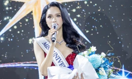 Hoa hậu Hương Giang: 'Trong 13 năm làm nghề, mình chưa được ai nhường điều gì, tất cả đều phải tự nỗ lực'