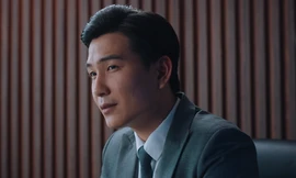 Lộ diện 'mỹ nam' của chương trình 'Người ấy là ai' khiến chuyện tình cảm của Thị đế Kim Chung Liên Bỉnh Phát 'lung lay'