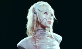 'Em xinh say hi' Mỹ Mỹ dùng âm nhạc để thể hiện quá trình đối diện và học cách yêu lại chính mình