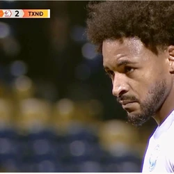 HIGHLIGHTS: Xuân Son hỏng penalty, Nam Định bị Thanh Hoá cầm chân