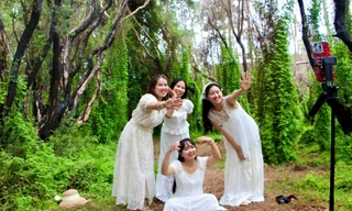 Rừng tràm phủ rêu ở Khánh Hòa đẹp như cổ tích, thu hút bạn trẻ đến check in