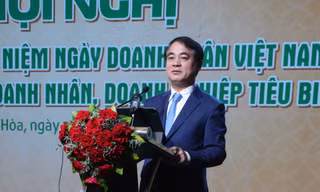 Bí thư Khánh Hòa: Gỡ vướng cho doanh nghiệp là ưu tiên hàng đầu