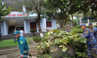 Trường Sa an toàn về người và tài sản sau bão số 13