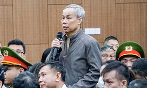 2 cựu Phó Cục trưởng Cục An toàn thực phẩm khai dùng một phần nhận hối lộ để làm từ thiện