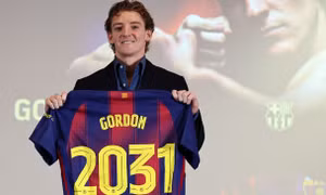 Barca nổ bom tấn đầu tiên ở thị trường chuyển nhượng hè