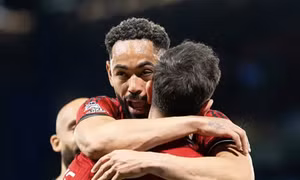 Khi nào MU chính thức giành vé dự Champions League?
