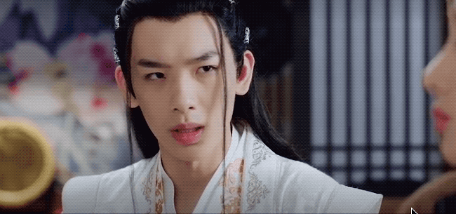 Hoàng Thiên Kỳ trong Gặp Chàng Đúng Lúc. Hoàng Thiên Kỳ trong Gặp Chàng Đúng Lúc.