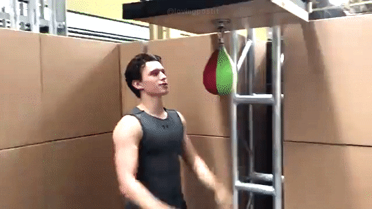 Kỹ năng cũng ra gì và này nọ lắm. Kỹ năng cũng ra gì và này nọ lắm.