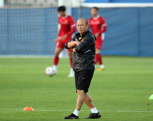 HLV Park Hang-seo đang tiếp tục tạo ra cơn sốt truyền thông nơi quê nhà. Ảnh: NGỌC LINH