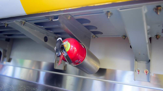 Bình cứu hỏa trên khoang tàu.