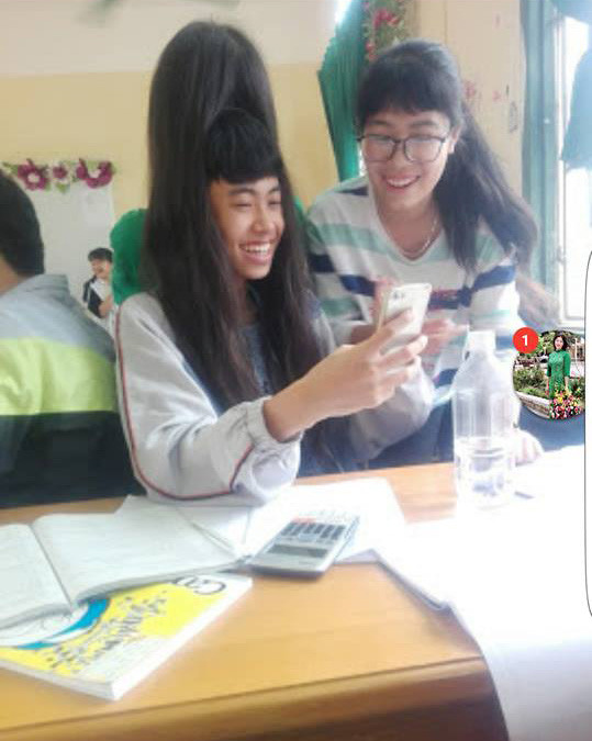 Muốn tóc ngắn hô biến thành tóc dài ư? Chuyện nhỏ! (Ảnh: Tiến Phú)