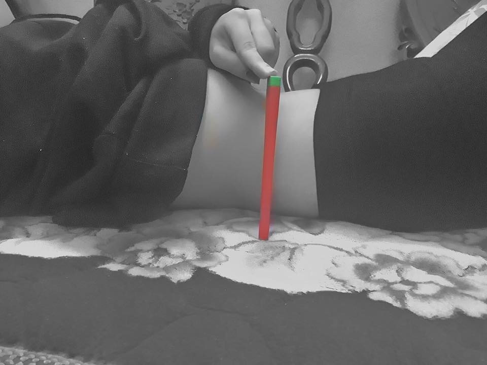 Pen challenge gây sốt cộng đồng mạng hiện nay.