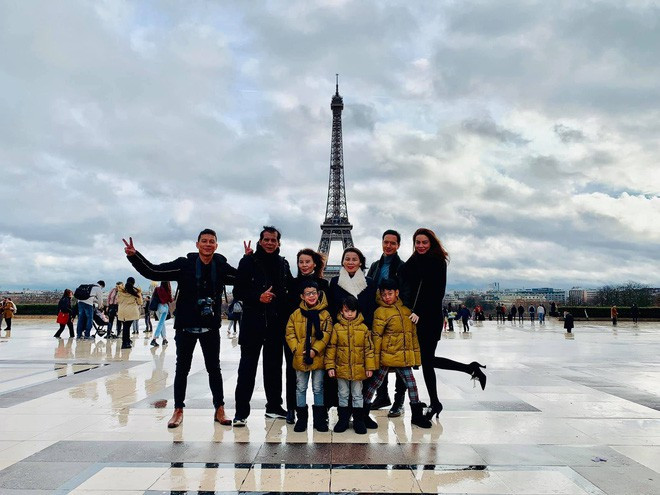 Một nguồn tin cho biết nam diễn viên điển trai hiện đang cùng gia đình Hồ Ngọc Hà có chuyến đi du lịch tại Pháp.