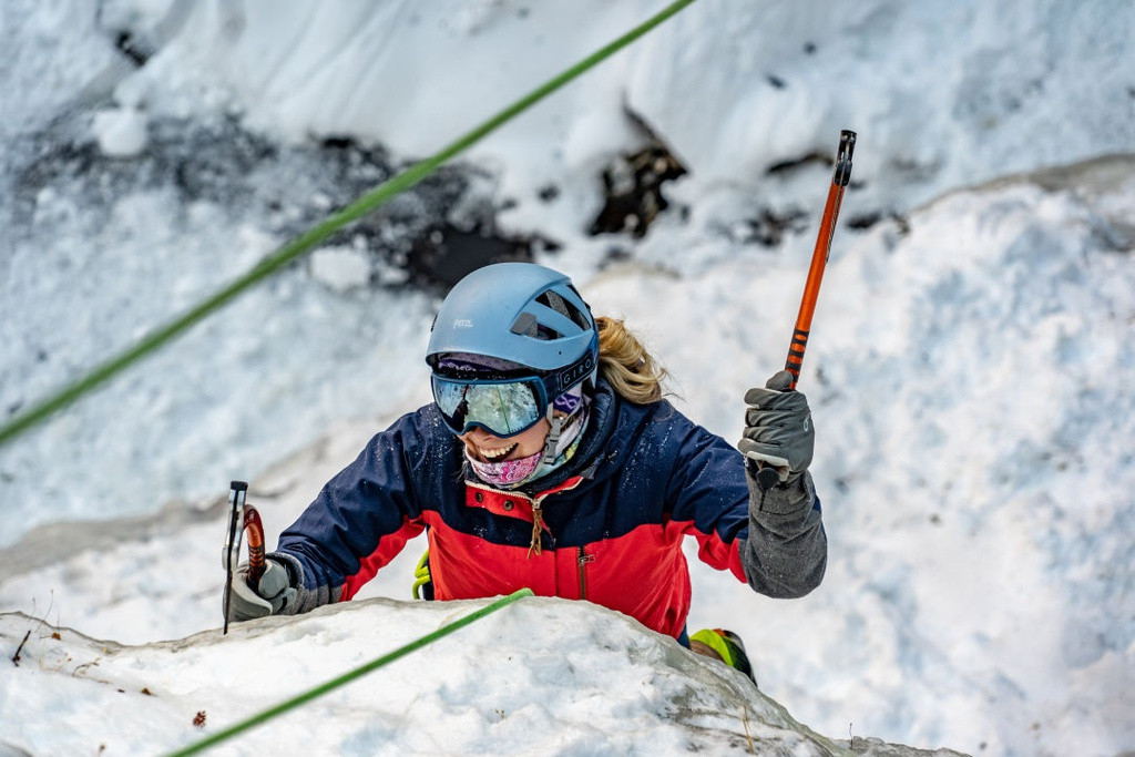 Ảnh: Nate Kenney, Montanaalpineguides, Thewayofthelyon, Sarah Klintworth.