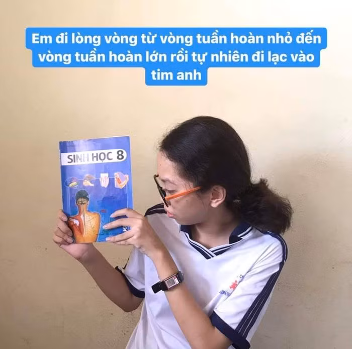 Sách Sinh học.