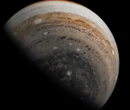 Cận cảnh Sao Mộc qua ống kính của tàu vũ trụ Juno.