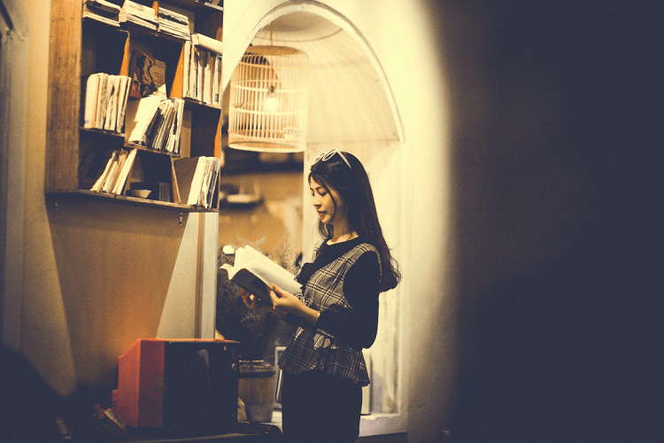 Vẻ đẹp trong trẻo của nữ sinh Đà Nẵng lọt vào Bán kết "Hoa Khôi Sinh Viên" ảnh 8