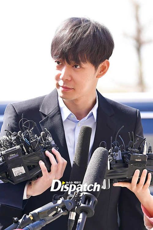 Yoochun nhuộm tóc ngay trong thời gian bị cảnh sát gọi thẩm vấn