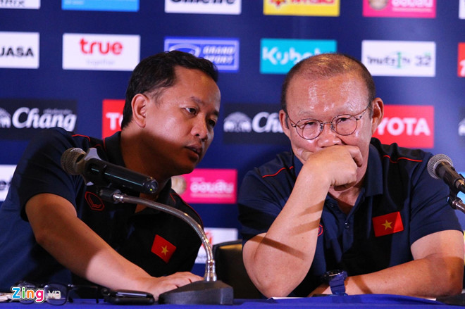 Thầy Park phải có tính toán hợp lý tại King's Cup. Ảnh: Minh Chiến.