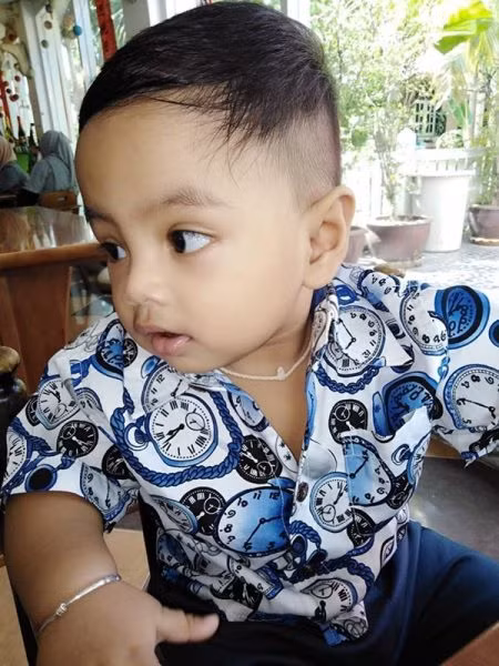 Dù sinh non 2 tháng nhưng cậu bé vẫn phát triển hoàn toàn bình thường.